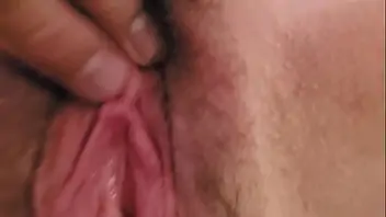 Amateur spreading open pussy