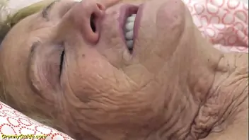 Old woman ass eating granny